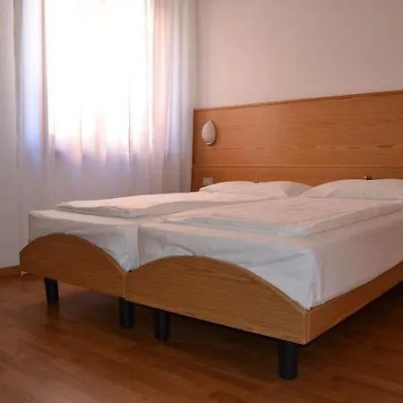 Hotel Orchidea 2*
