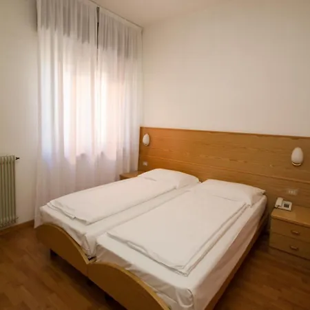 Hotel Orchidea 2*